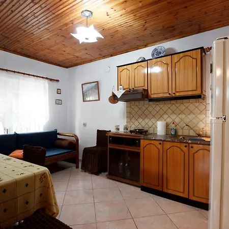 بيت للعطل Te Bregu *