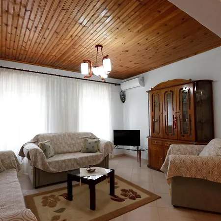度假居 Te Bregu Gjirokastër